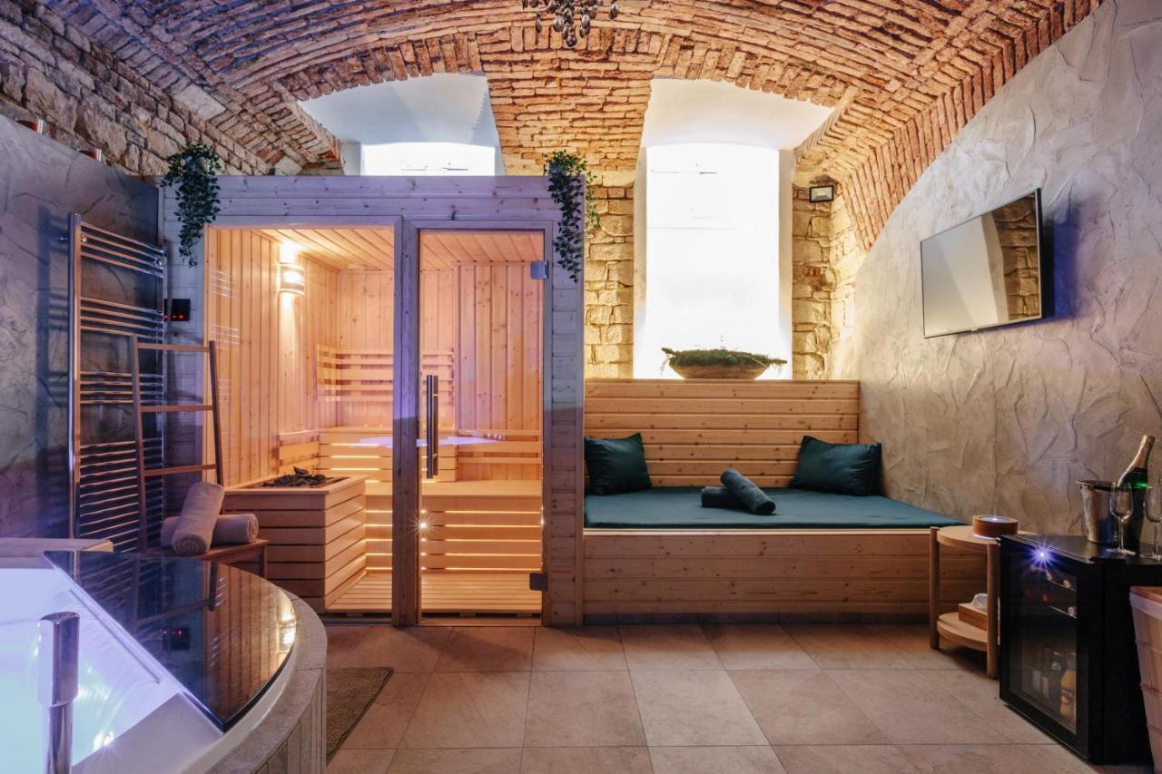 Sauna Central Praga Exterior foto